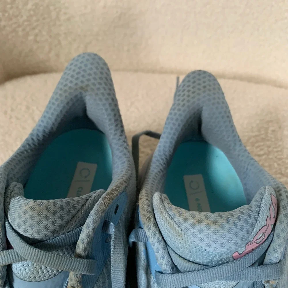 Hoka Clifton 9 Sneakers Women's Size 7.5 B Dusk/ Pink Twilight 1127896-DNK